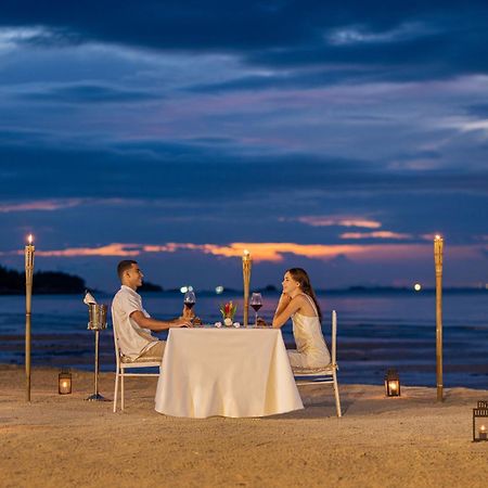 Four Points By Sheraton Bintan, Lagoi Bay Buitenkant foto