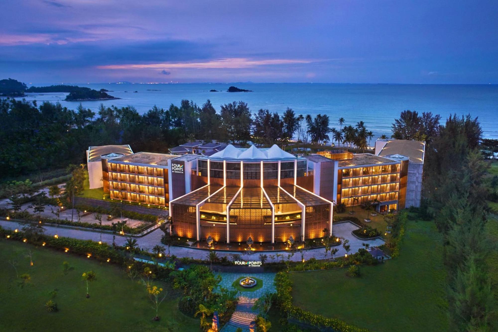 Four Points By Sheraton Bintan, Lagoi Bay Buitenkant foto