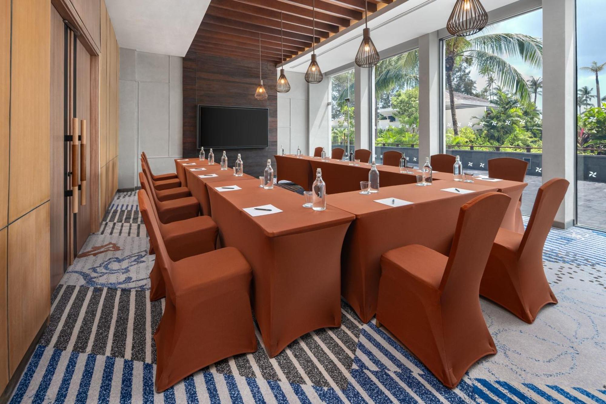 Four Points By Sheraton Bintan, Lagoi Bay Buitenkant foto